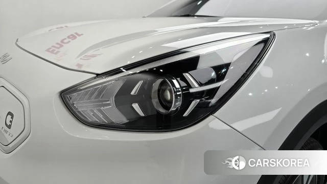 Kia Niro EV id 4293656 из Кореи 14