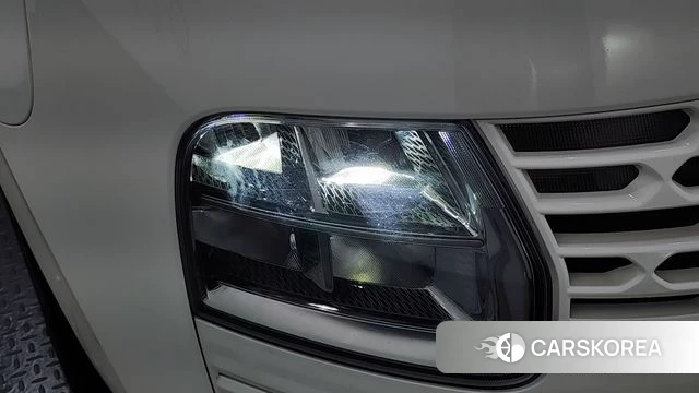 Hyundai Staria id 4899243 из Кореи 14