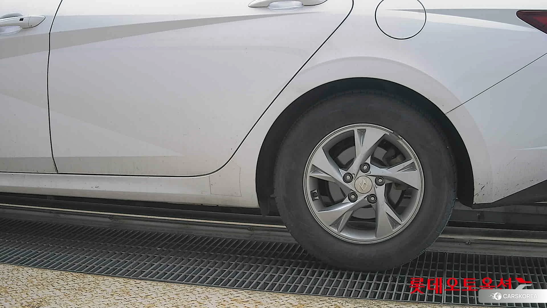 Hyundai Avante id 4289416 из Кореи 14