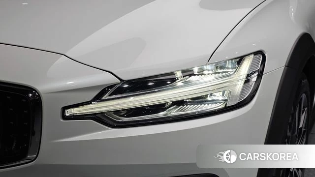 Volvo V60 Cross-Country 2nd Generation id 4715218 из Кореи 14