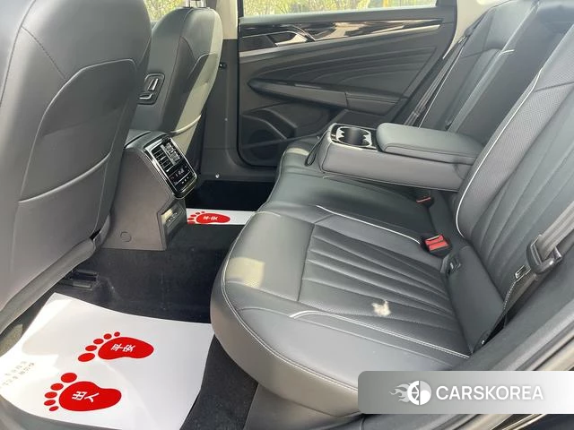 Volkswagen Passat id 4259797 из Китая 14