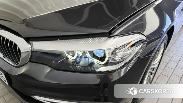BMW 5 Series (G30) id 4294563 из Кореи 14