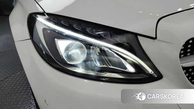 Mercedes-Benz C-Class W205 id 4378150 из Кореи 14