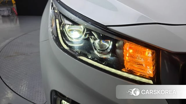 Kia The New Carnival id 4543456 из Кореи 14