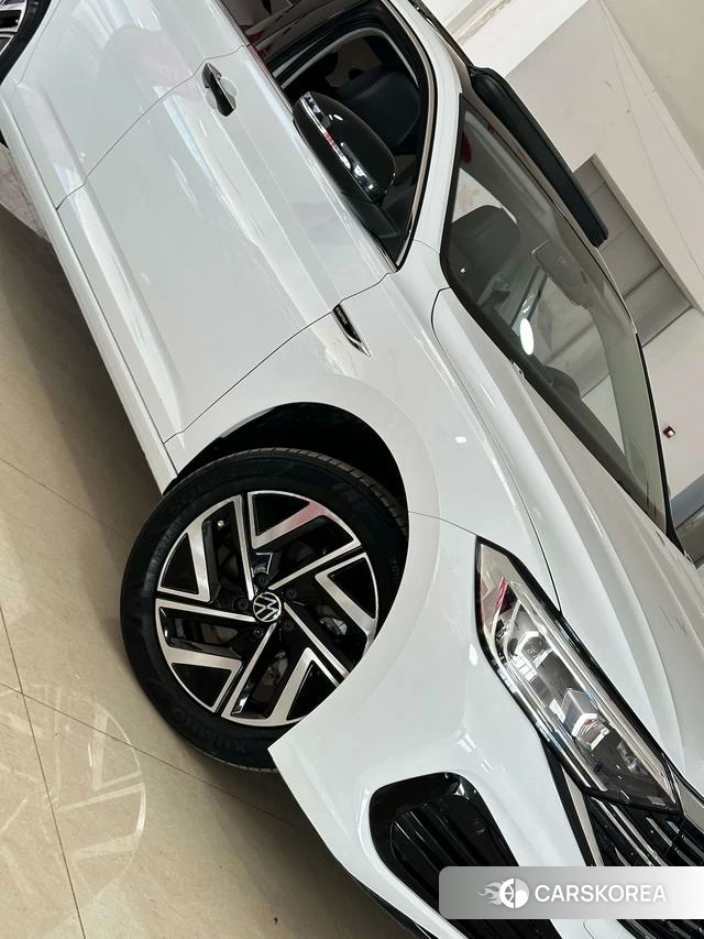 Volkswagen Sagitar id 4255948 из Китая 14