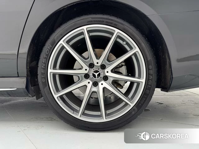 Mercedes-Benz E-class id 4258186 из Китая 14