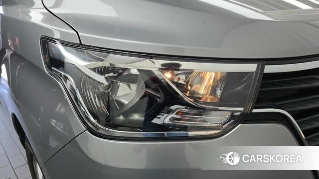 Hyundai The New Grand Starex id 4647353 из Кореи 14