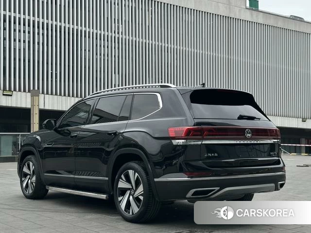 Volkswagen Tourang id 4216978 из Китая 14