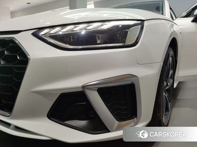 Audi A4L id 4215028 из Китая 14