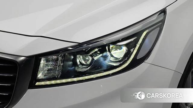 Kia The New Carnival id 4703303 из Кореи 14