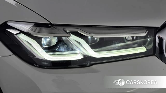 BMW 5 Series (G30) id 4880251 из Кореи 14