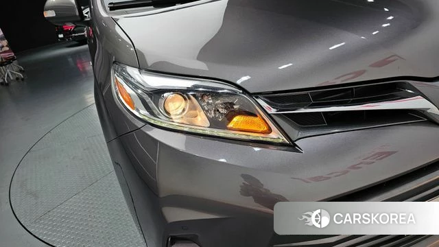 Toyota Sienna id 4411221 из Кореи 14