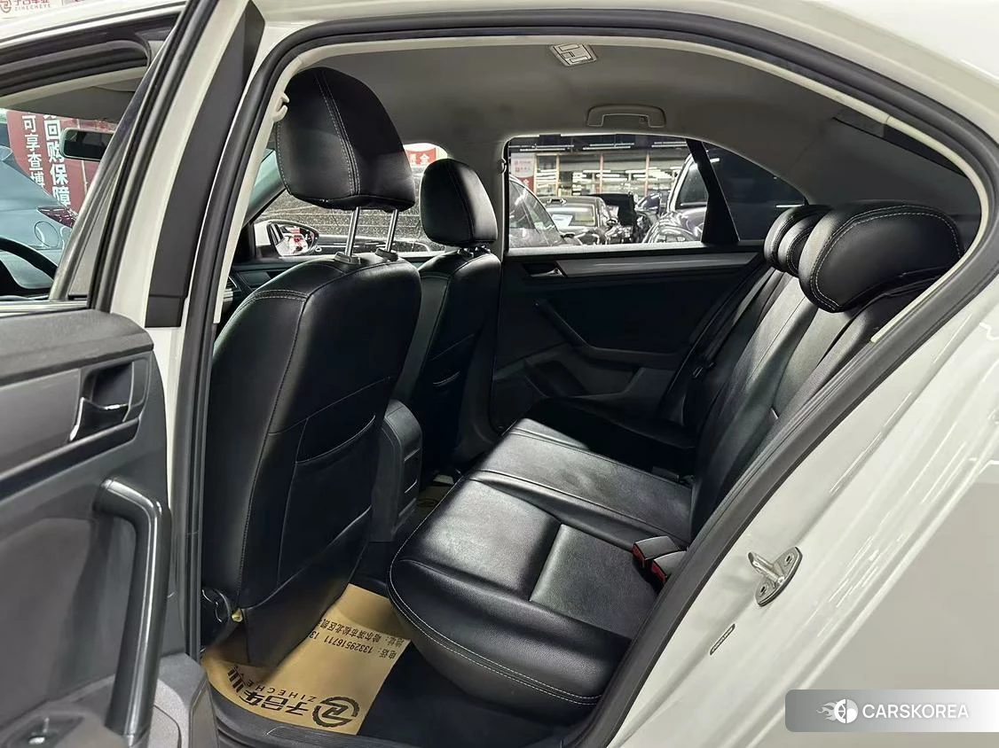 Volkswagen Bora id 4479497 из Китая 14