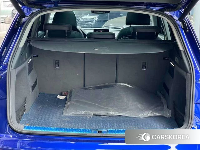 Audi Q5L id 4213822 из Китая 14