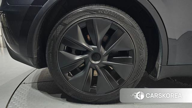 Tesla Model Y id 4757234 из Кореи 14