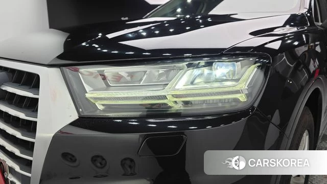 Audi Q7 (4M) id 4750996 из Кореи 14