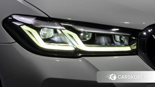BMW 5 Series (G30) id 4683015 из Кореи 14