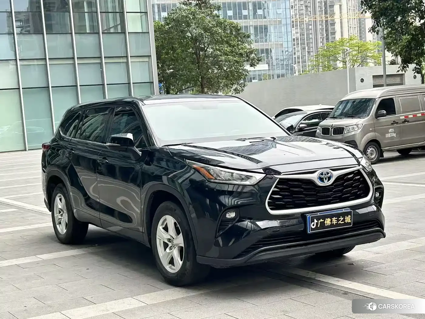 Toyota Highlander id 4515345 из Китая 14