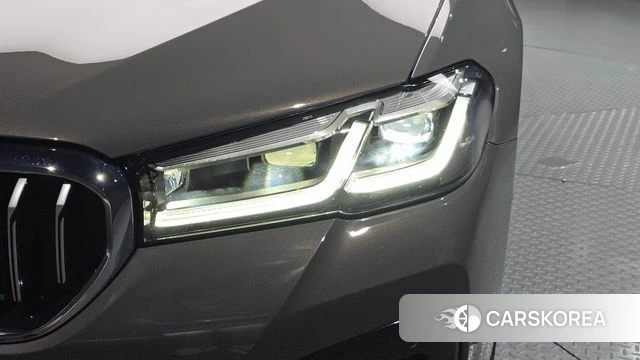 BMW 5 Series (G30) id 4604446 из Кореи 14