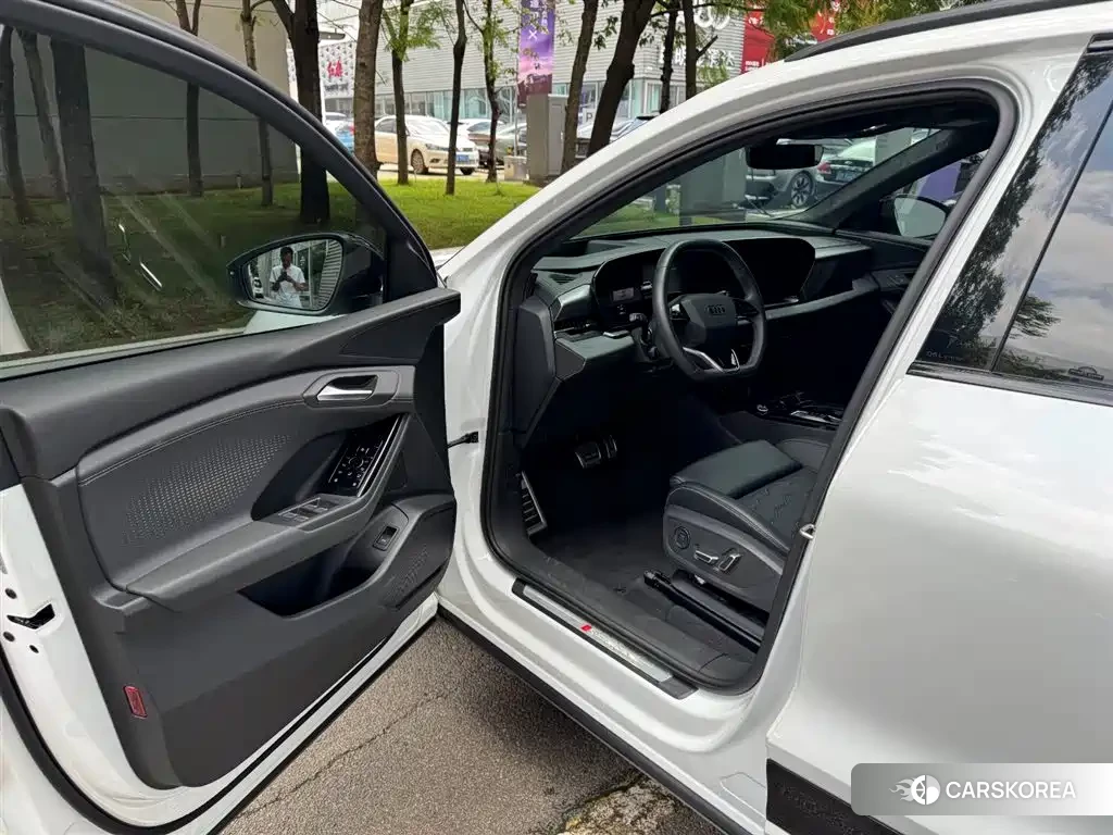 Audi Q6L e-tron id 4554065 из Китая 14