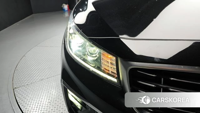 Kia The New Carnival id 4310838 из Кореи 14