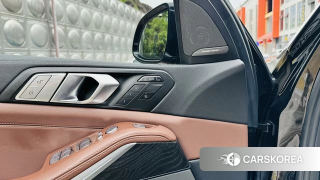 BMW X7 id 4272225 из Китая 14