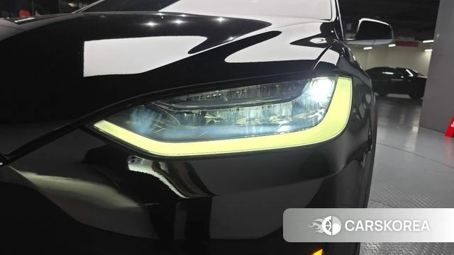Tesla Model X id 4551373 из Кореи 14