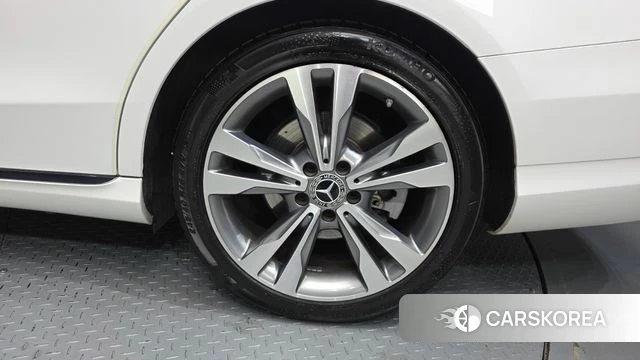 Mercedes-Benz C-Class W205 id 4225787 из Кореи 14