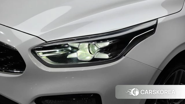 Kia Come New K3 id 4647769 из Кореи 14