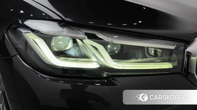 BMW 5 Series (G30) id 4849295 из Кореи 14