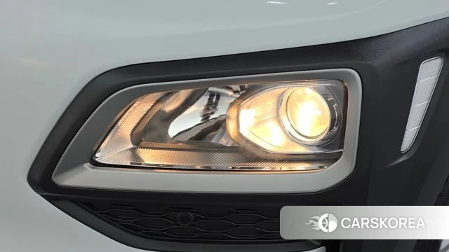 Hyundai Kona id 4931101 из Кореи 14