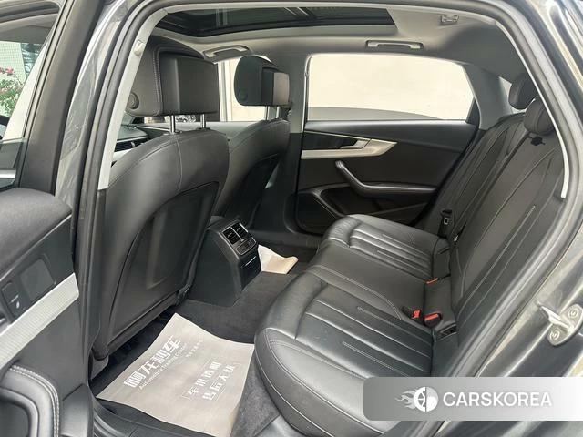 Audi A4L id 4263988 из Китая 14