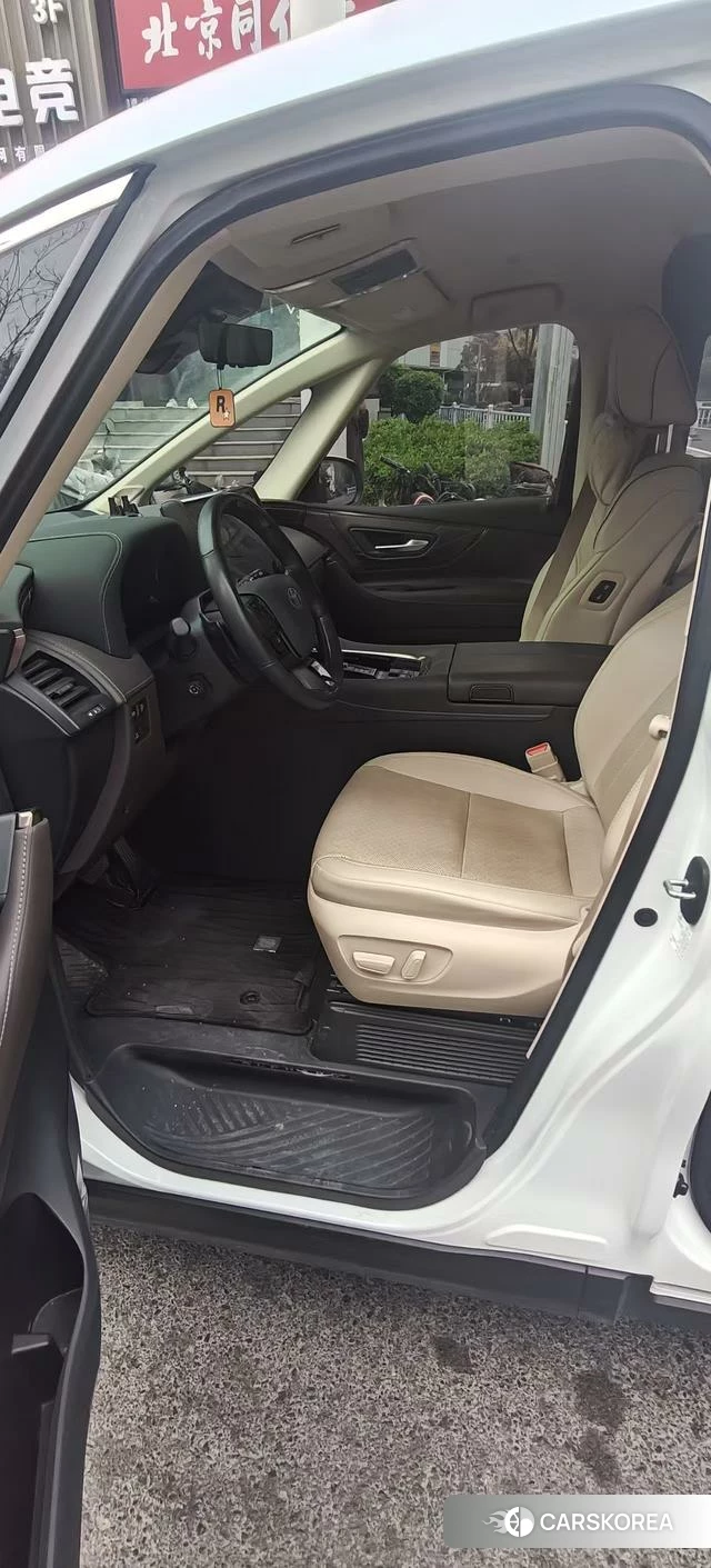 Toyota Elfa id 4241505 из Китая 14