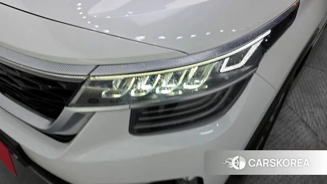 Kia Seltos id 4369876 из Кореи 14
