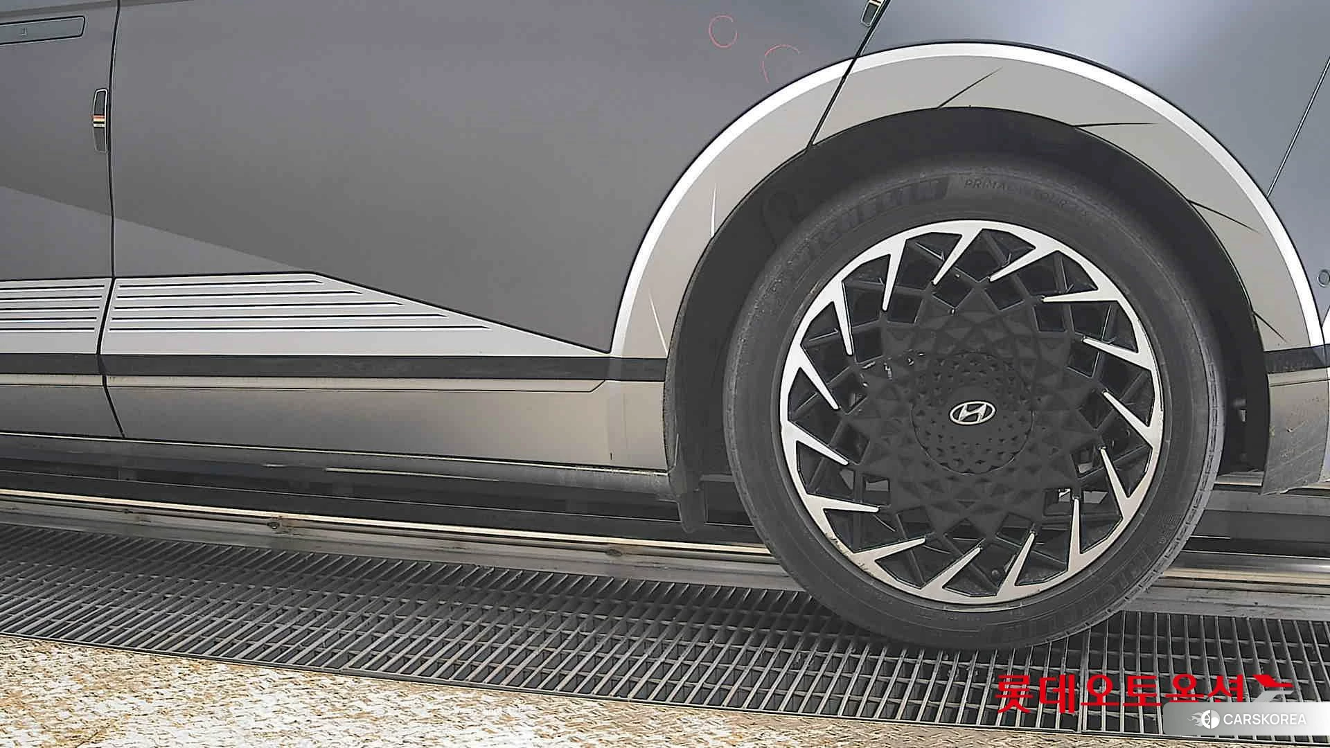 Hyundai IONIQ 5 id 3882101 из Кореи 14