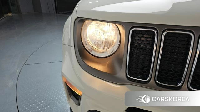 Jeep Renegade id 4202396 из Кореи 14