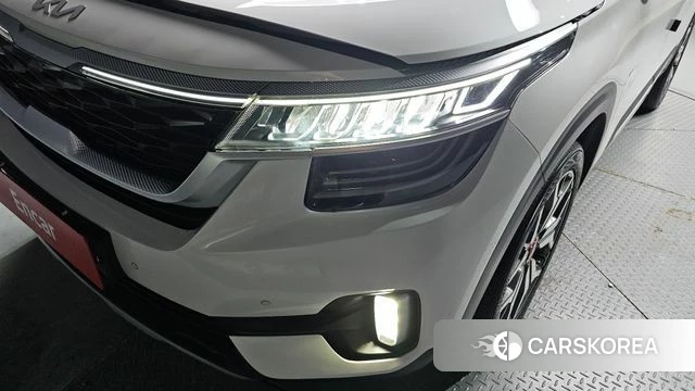 Kia Seltos id 4433693 из Кореи 14