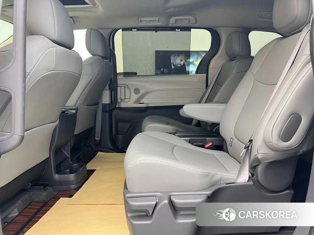 Toyota Grevia id 4272190 из Китая 14