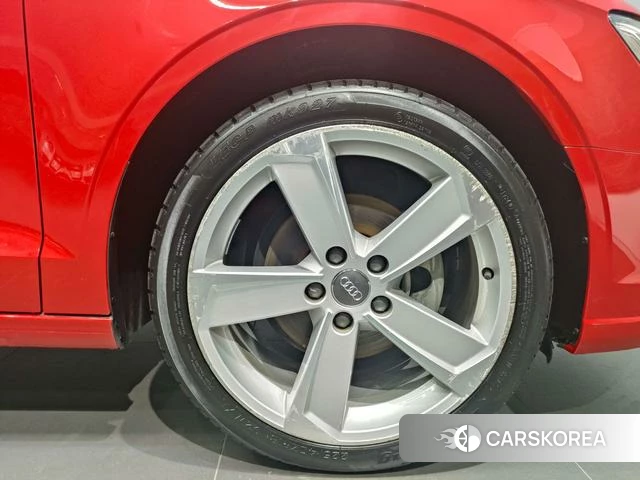 Audi A3 id 4216196 из Китая 14