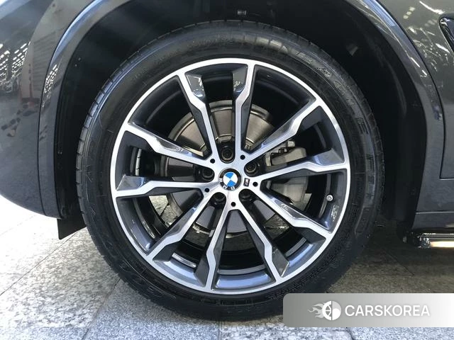 BMW X3 id 4297940 из Китая 14