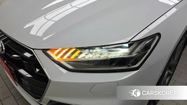 Audi A7 (4K) id 4389904 из Кореи 14