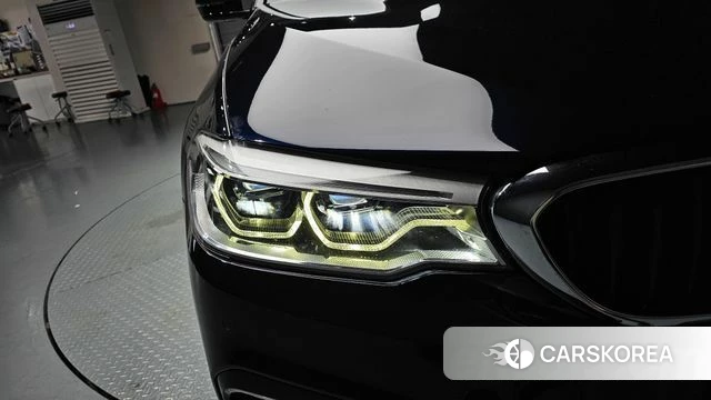 BMW 5 Series (G30) id 4574527 из Кореи 14