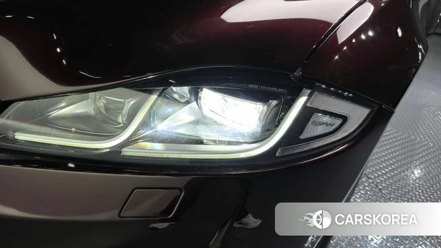 Jaguar All New XJ id 4390342 из Кореи 14