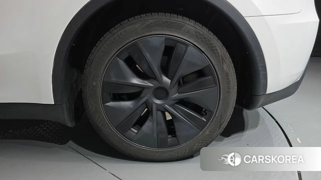 Tesla Model Y id 4773468 из Кореи 14