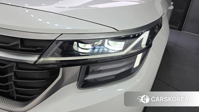 Kia The New Seltos id 4222957 из Кореи 14