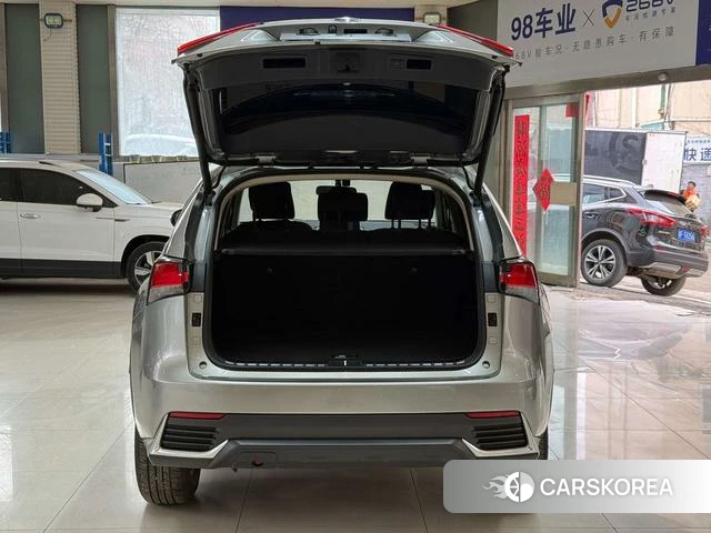 Lexus NX id 4274196 из Китая 14