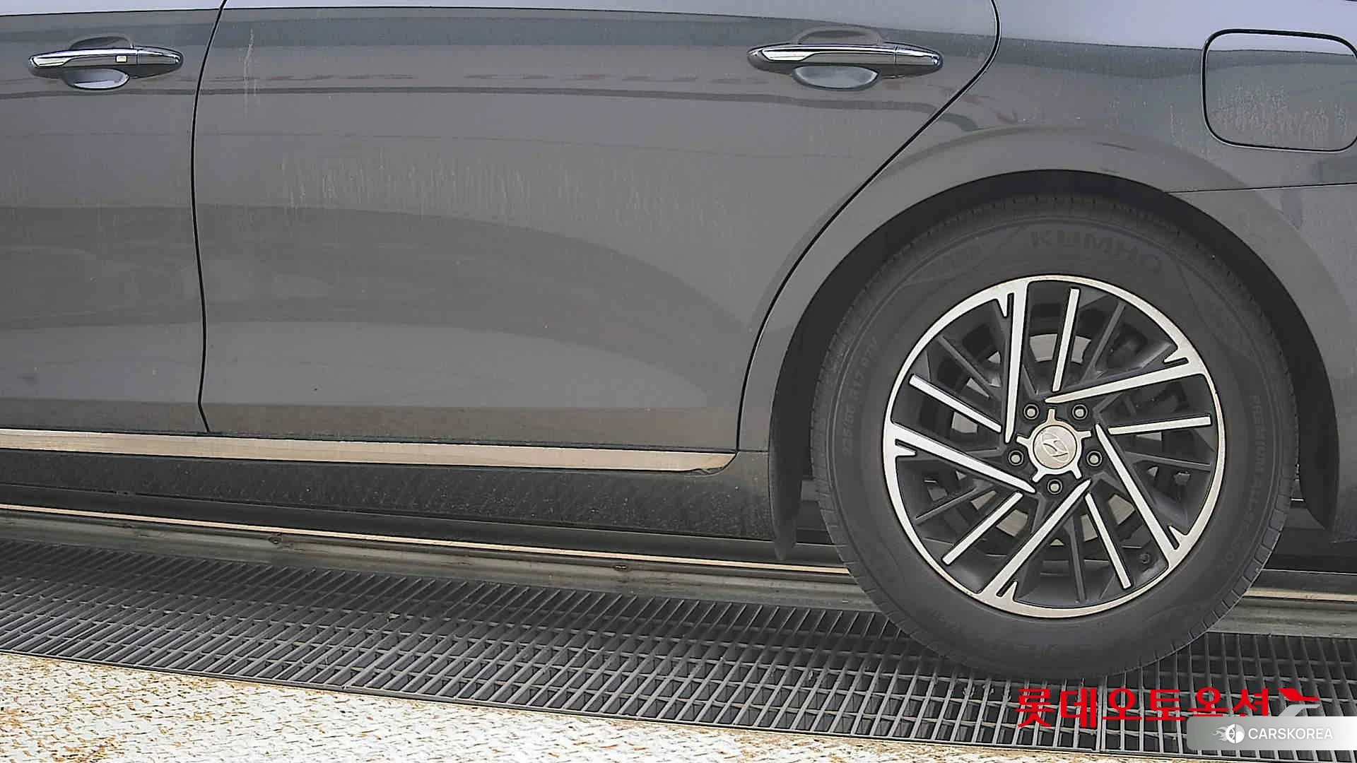 Hyundai Grandeur id 4289368 из Кореи 14