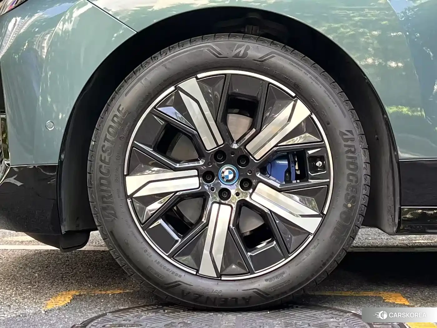 BMW iX id 4559614 из Китая 14