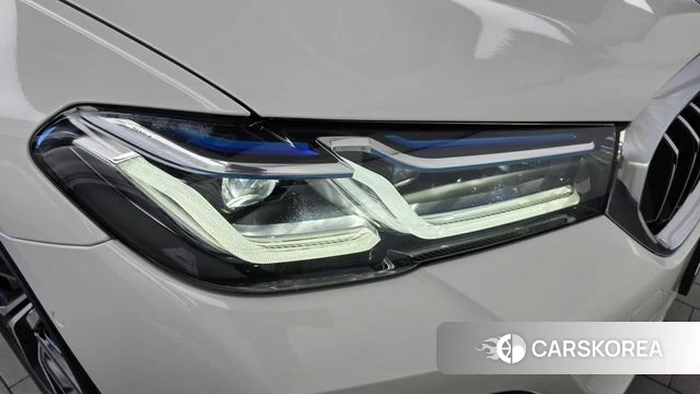 BMW 5 Series (G30) id 4750157 из Кореи 14