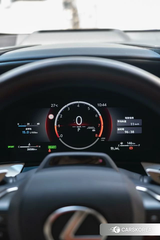 Lexus LM id 4329247 из Китая 14